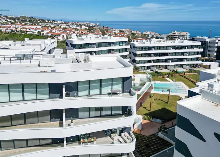 Higueron West Collection - La Vida Feliz Andalucia By Hwpc Fuengirola